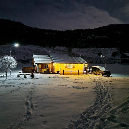 Vikendica Klocanica Villa Strmosten Exterior photo