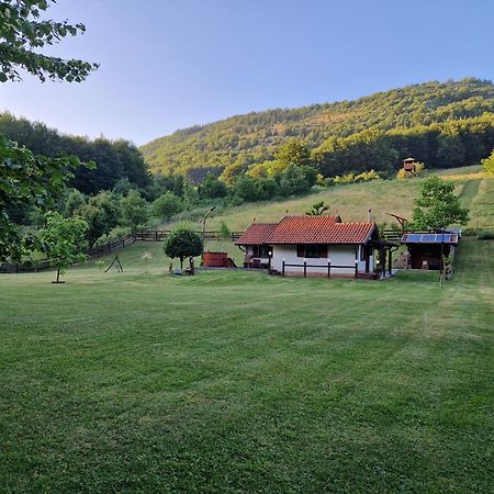 Vikendica Klocanica Villa Strmosten Exterior photo